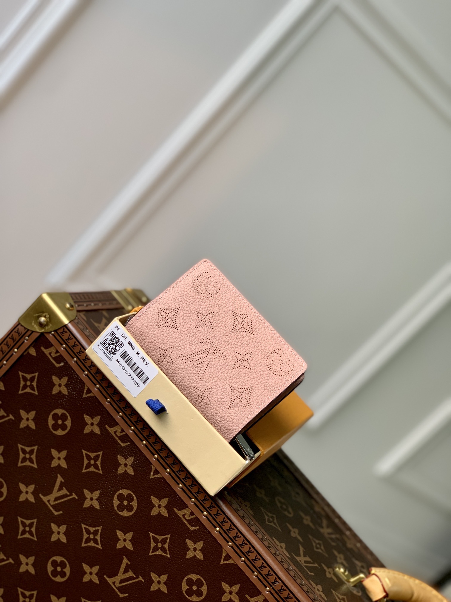 Louis Vuitton Wallet-M80